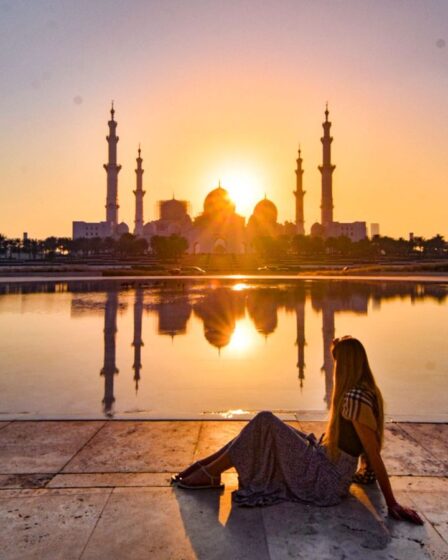 Sarah Latham Abu Dhabi Sunset Sheikh Zayed Grand Mosque Copyright