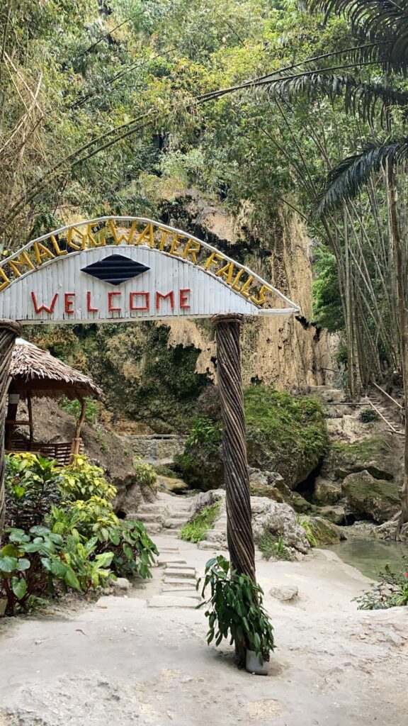 Tumalog Falls Oslob Cebu Sarah Latham COPYRIGHT DO NOT USE
